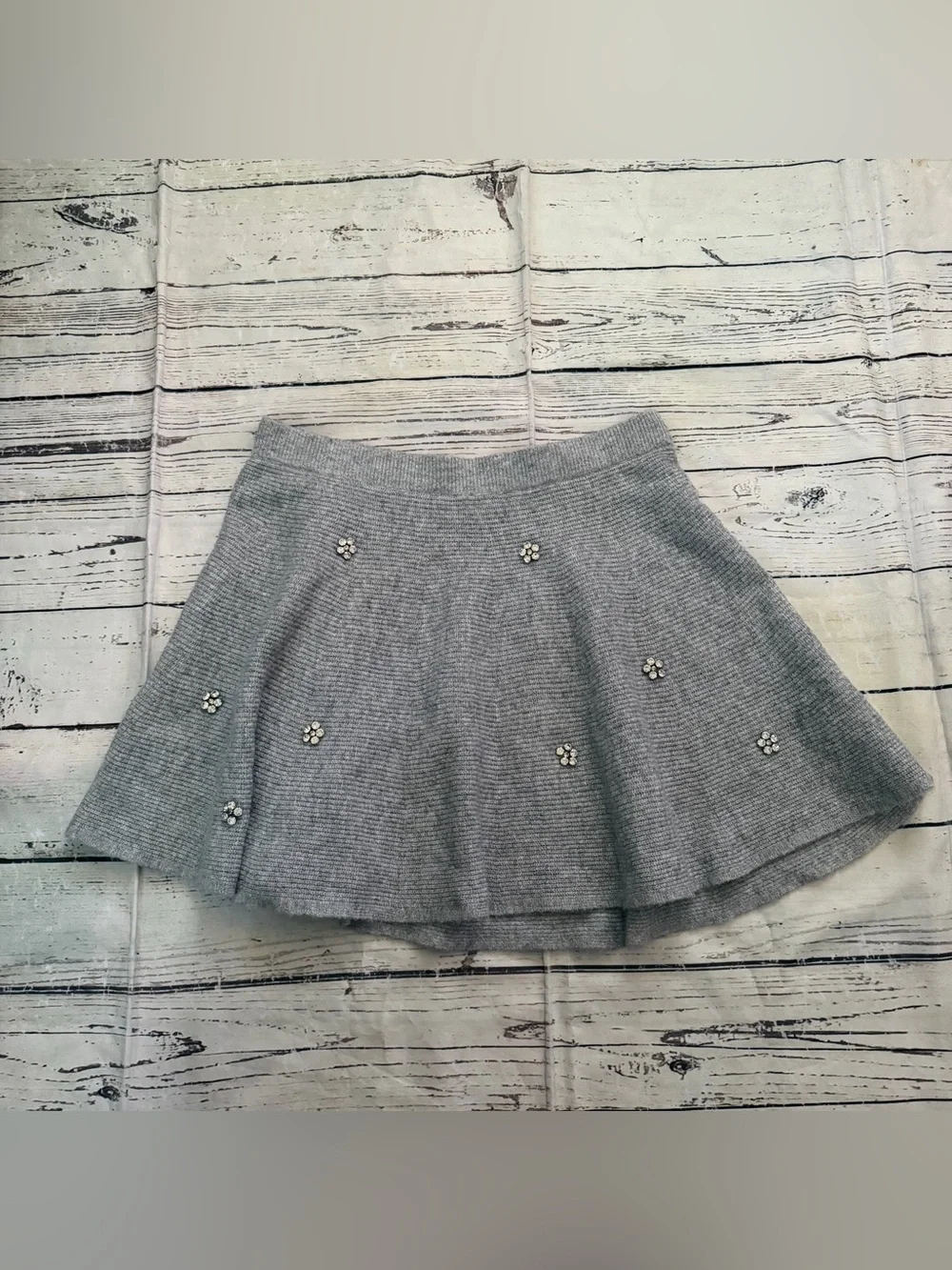 Embellished Light Gray A-Line Knit Skirt